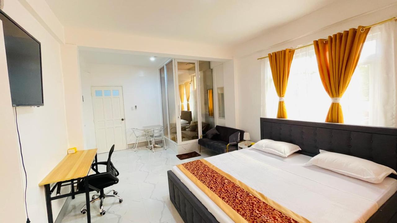 Legends Hotel & Restaurant - Lemery And Taal Zewnętrze zdjęcie